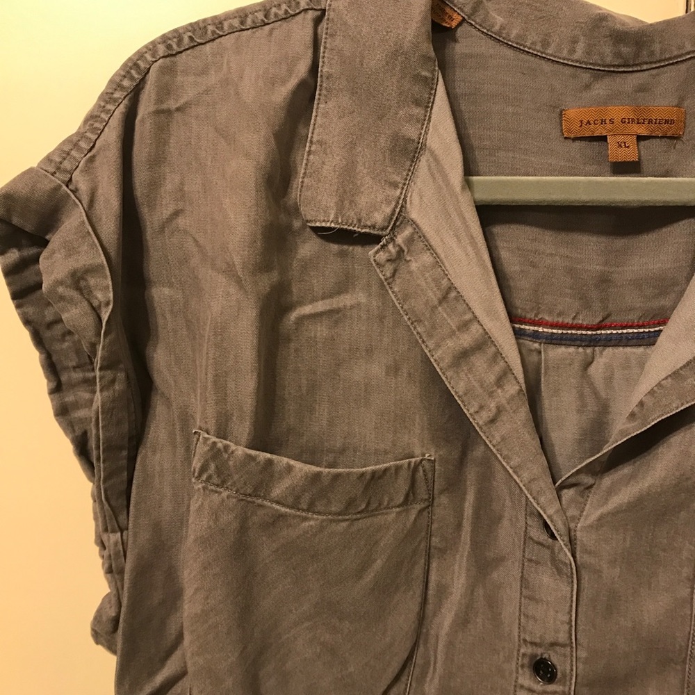Jacks Girlfriend button up
